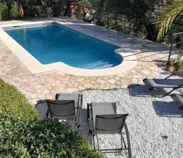 El Chorro House | Valley View