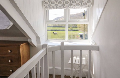 Kettlewell Cottage | VALLEY VIEW, family friendly, character holiday cottage in Kettlewell