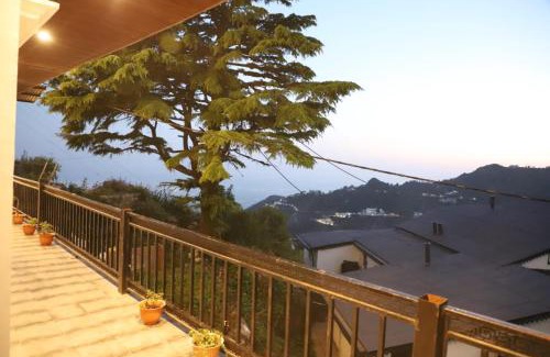 The Mall Road House | Valley view (GreyCastle)