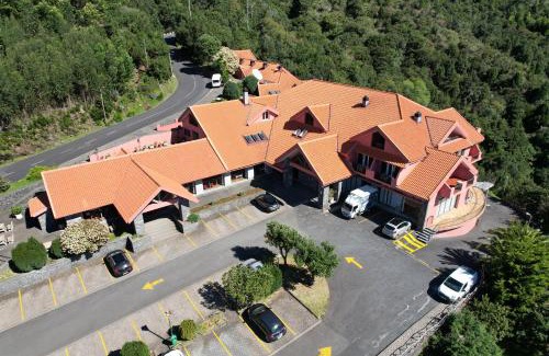 Ribeira Brava Hotel | Valley View Hotel Encumeada