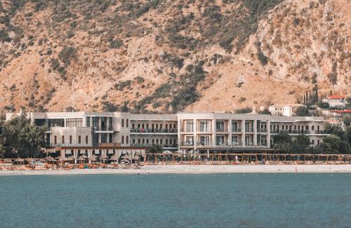 Qeparo Hotel | Valta Hotel