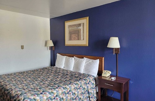 Le Sueur Hotel | Valu Stay Inn