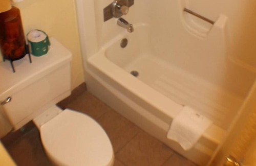 Harlingen Hotel | Value Inn & Suites