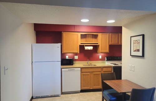 Maryland Heights Apartment | Value Suites Extended Stay - St Louis