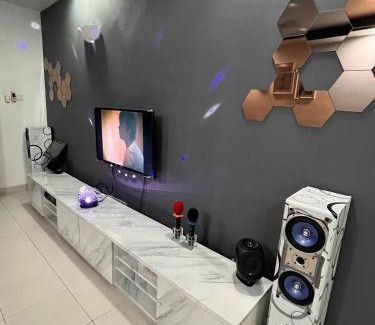 Taman Desa Tebrau Apartment | ValueRoomz Aeon Tebrau City IKEA KTV Movies FUN