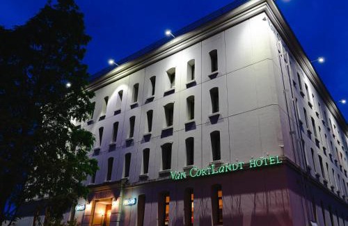 Aira Hotel | Van Cort Landt Hotel