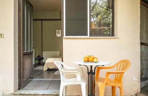 Angon House | Vangelis studio 2