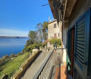 Capodimonte Apartment | VANIA BLU Alloggio Turistico