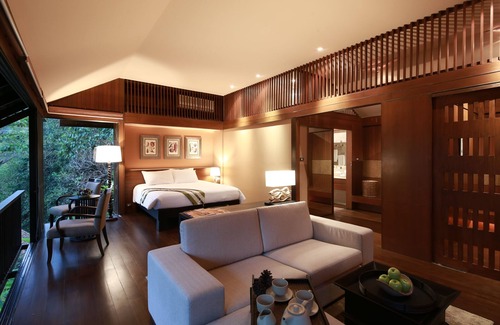 Hang Dong Hotel | Vanilla Hill
