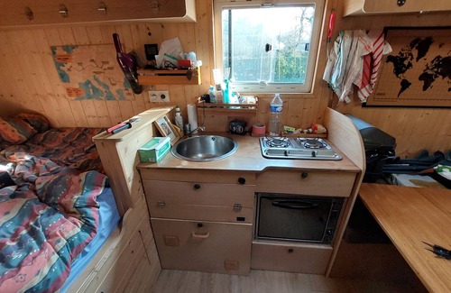 Puteaux House | Vanlife experience - Warm and cosy place - Wood