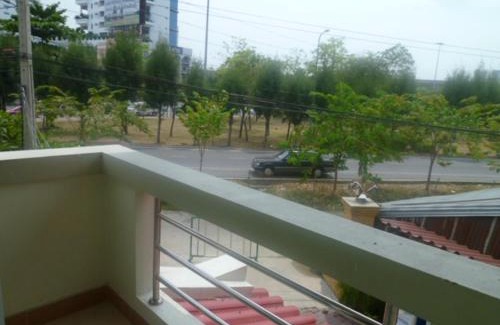Nonthaburi Hotel | Vanlisut Hotel Ngamwongwan