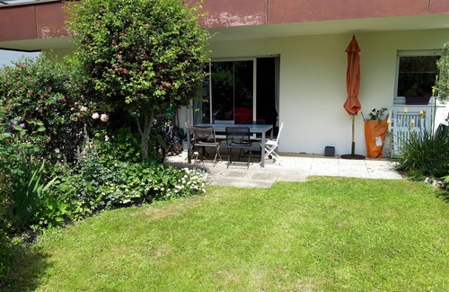 Vannes Apartment | VANNES, bright T2 with garden 10 min walk from the port and the city center