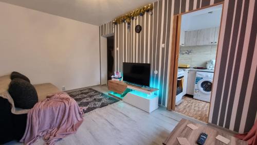 Hunedoara Apartment | vApartament central