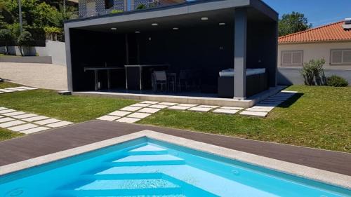 Carvalho Villa | Varandas do Castelo