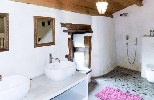 Blassac House | Varenne by Interhome
