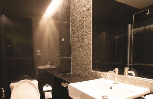 Nong Bon Hotel | Varrzon Residence Srinakarin 56