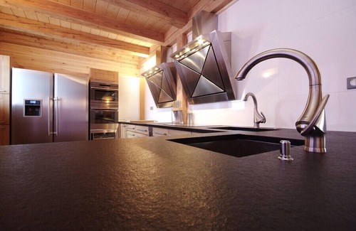 Les Claux Ski Chalet | VARS Chalet 5 Stars Luxury 18 people, ski in/out Sauna Hammam Pool Sun-Sun