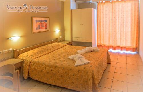 Platanes Apartment | Varvaras Diamond Hotel