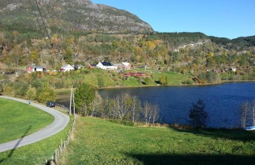 Herand House | Vassel gård