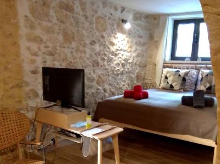 Roustika House | Vassili's House