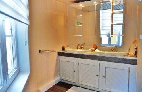 Eaux-Bonnes Apartment | Vaste appartement, lumineux, 8 couchages