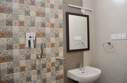 Tumkur Hotel | Vbis Inn