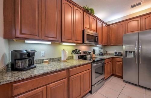 Florida Central Atlantic Coast Apartment | VC10-208 - Vista Cay Resort Orlando Condo | 3BR Near Disney & Universal