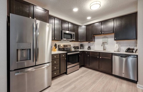 Florida Central Atlantic Coast Condo | VCR1-408 Deluxe New Apartment - Convention Center