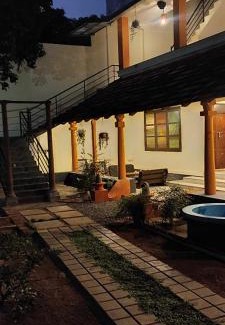 Sea View Ward Hotel | VEDHA AYURVEDIC panchakarma treatment centre