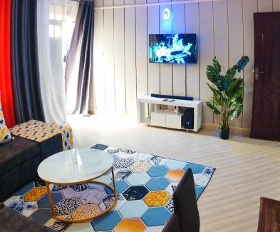 Nakuru Apartment | Vee's 2br Apartment, NAKA, Lakeviews