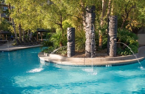 Las Vegas Resort | Vegas 1BR Resort Stay Kitchen Resort Amenities