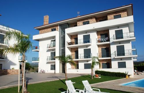 Sao Martinho do Porto Apartment | Vela - Apartment in complex near the beach