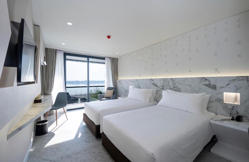 Nai Muang Hotel | VELA Dhi Nakhon Phanom