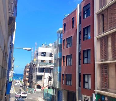 Las Palmas de Gran Canaria Apartment | Velarde Deluxe Beach Flat byCanary365