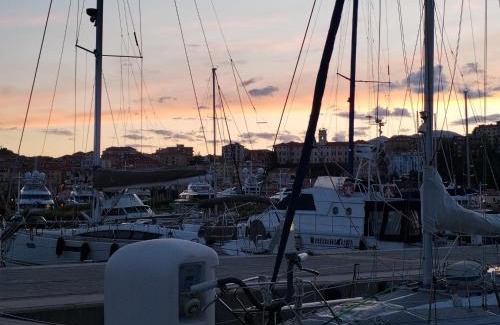 Imperia Boat Rental | Veleggiarecongioia Imperia