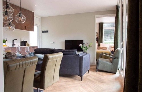 Garderen Ski Chalet | ✓ Veluwe hoeve on Resort Veluwe ✓ Holiday home for 4 persons ✓ Situated in Garderen (Gelderland) ✓ Holiday park at the Veluwe ✓ Book directly at the park