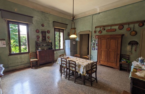Oppeano Villa | Venetian Art Nouveau Villa for Holidays in Historic Settings with Large Park