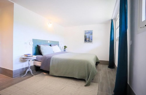 Cessenaz Apartment | Venez Chez Vous - Aux Premières Loges Appartement Pieds dans l'eau