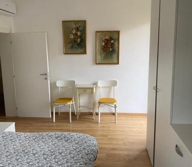 Santa Maria in Stelle Apartment | Venice Bedroom
