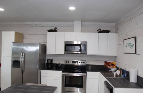 Venice House | Venice Blue Crab Lodge B (Waterfront)