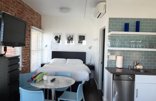 Venice Hotel | Venice Breeze Suites