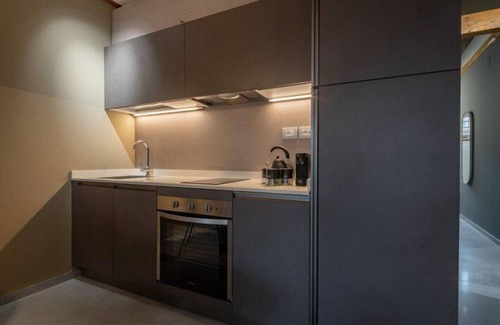 Castello Apartment | Venice Jewel Canal View