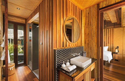 Sai Thai Hotel | Venice Krabi Villa Resort