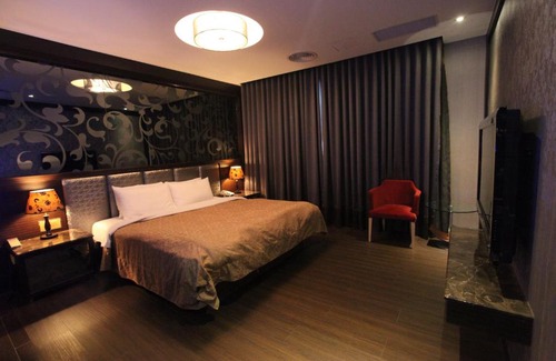 Lingya District Hotel | Venice Motel