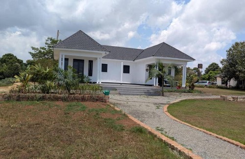 Buwama House | Venna Farm Lodge