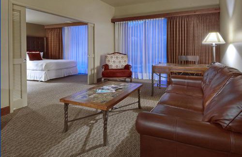 Tucson Resort | Ventana Canyon Club and Lodge