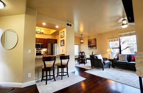 Tucson Condo | Ventana Canyon Resort-Style Condominium