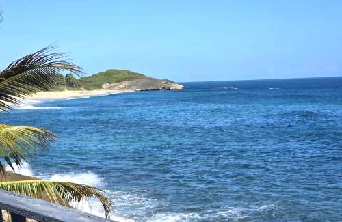 Jarealito Apartment | Ventana VA1b at Arecibo 681 Ocean Drive