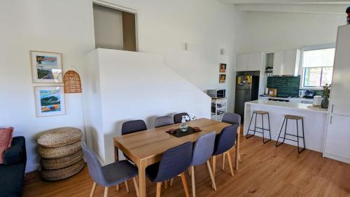 Venus Bay House | Venus Bay Blue