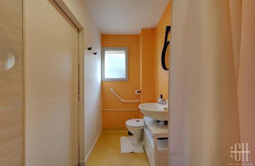 Saint-Pierre-des-Corps Apartment | Venus - Proche A10 - 2V - Parking